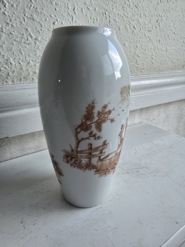 Limoges porcelain lys - du,